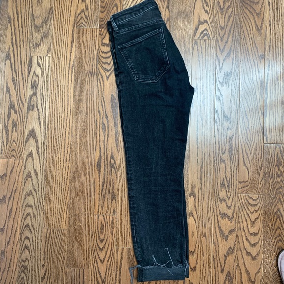 Mid-rise Jeans - Picture 2 of 3